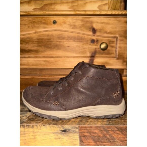 Skechers Women's Reggae Fest 2.0 – Strike A ChordChukka Boot Size 7 - Picture 3 of 12